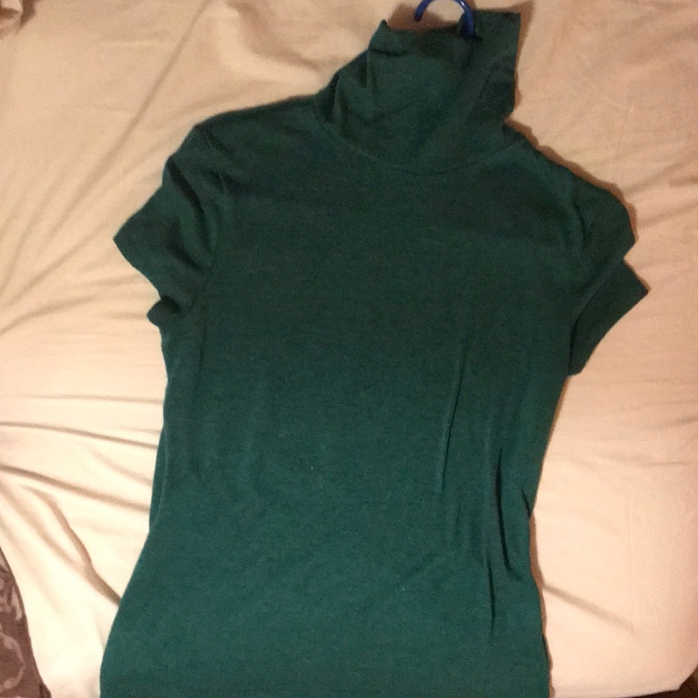 Cute green turtle neck shirt